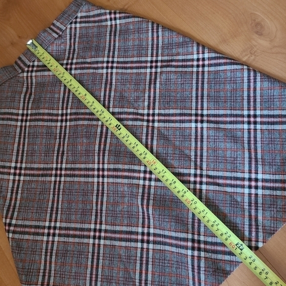 Vintage 70s Plaid Wool Blend Academia A-line Skirt - Picture 7 of 8
